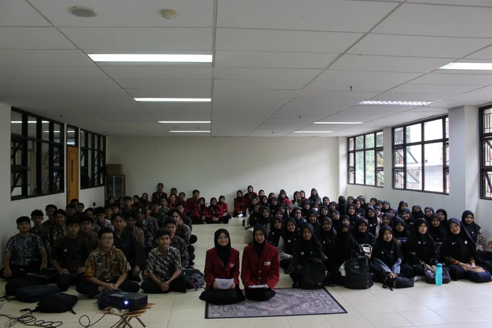 BEM KEMABA FPBS UPI Selenggarakan Daurah Asāsiyyah 2025