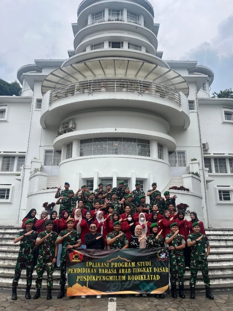 Kegiatan kolaboratif Program Studi Pendidikan Bahasa Arab FPBS UPI dengan Pusdikpengmilum Kodiklatad