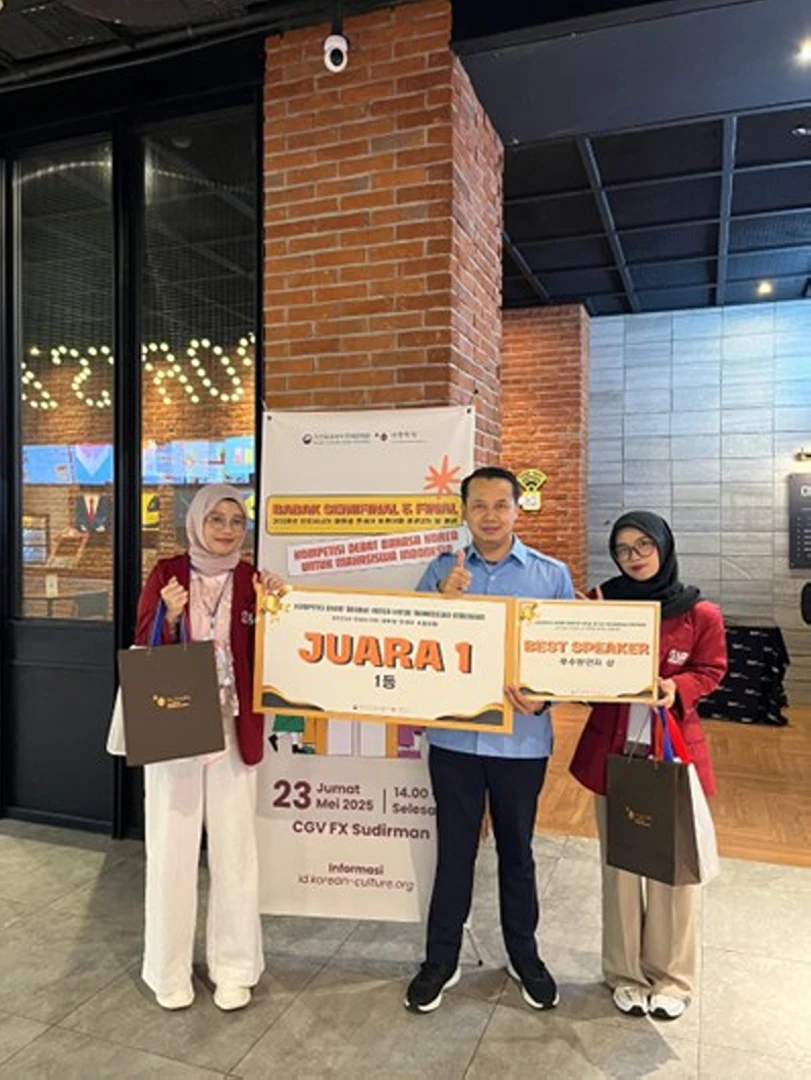 Tim Debat Bahasa Korea FPBS UPI di CGV FX Sudirman