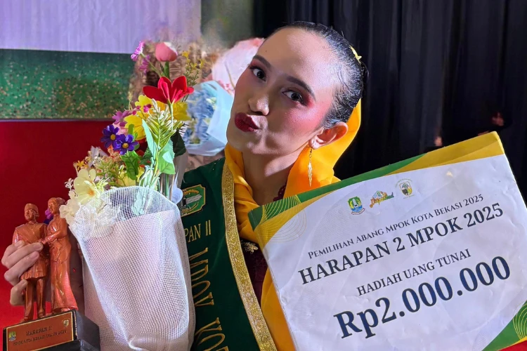 Mahasiswi Prodi Pendidikan Bahasa Korea FPBS UPI raih Juara Harapan 2 Mpok Kota Bekasi 2025