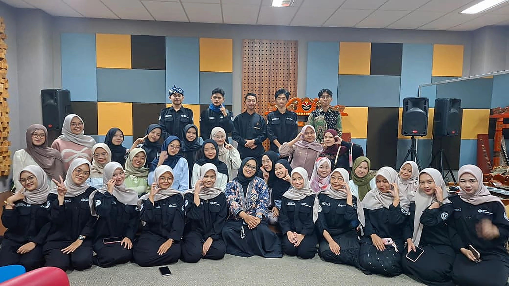 MC skills training organized by Hima Pensatrada