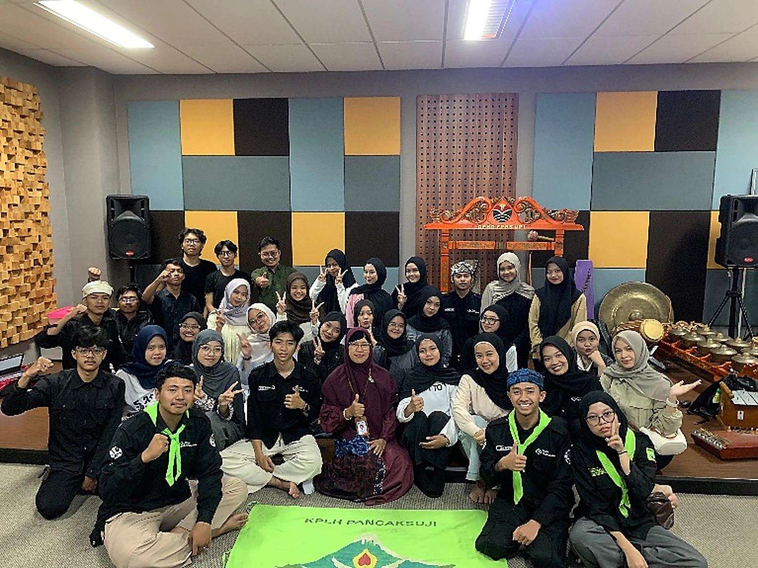 Group photo of participants after the KEMSAP 2026 lecture session