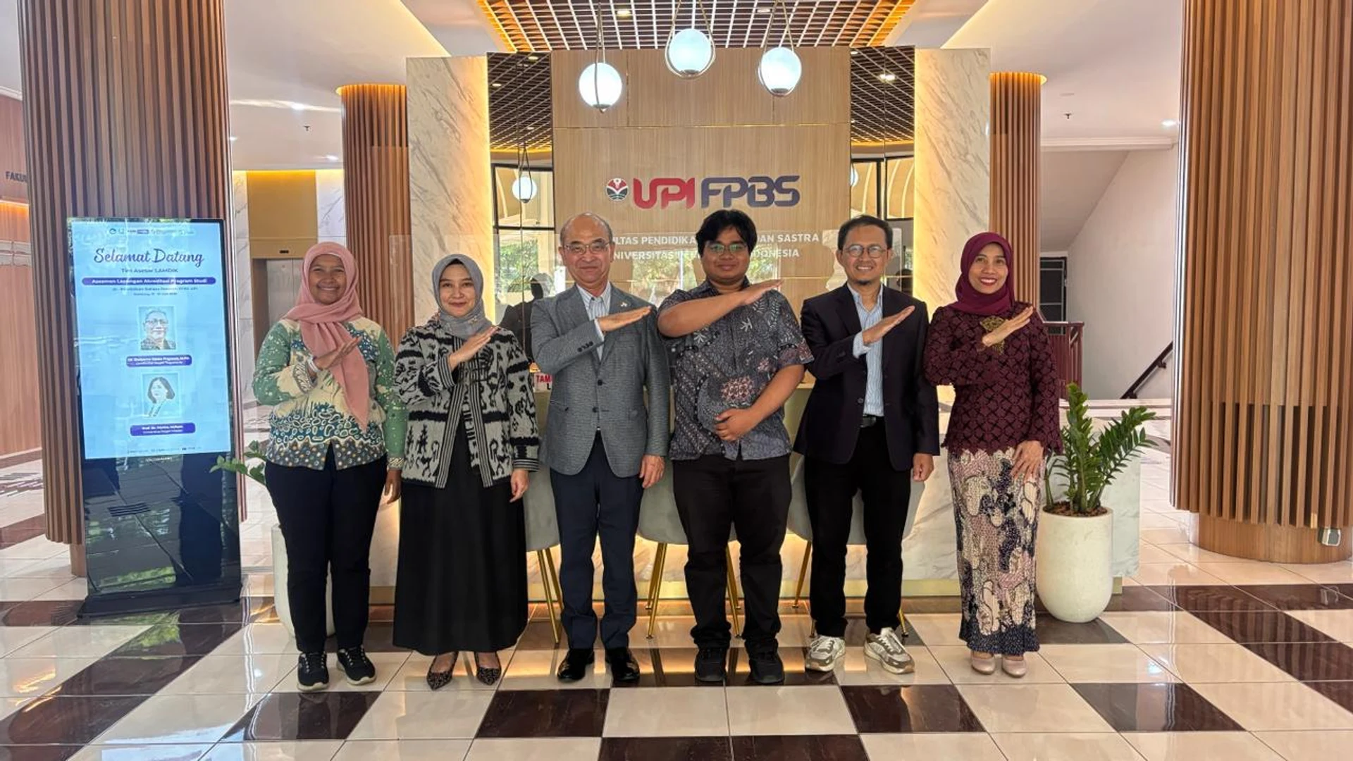 Penandatanganan kerja sama FPBS UPI dengan SUIDO TECHNICAL SERVICE Co., Ltd.
