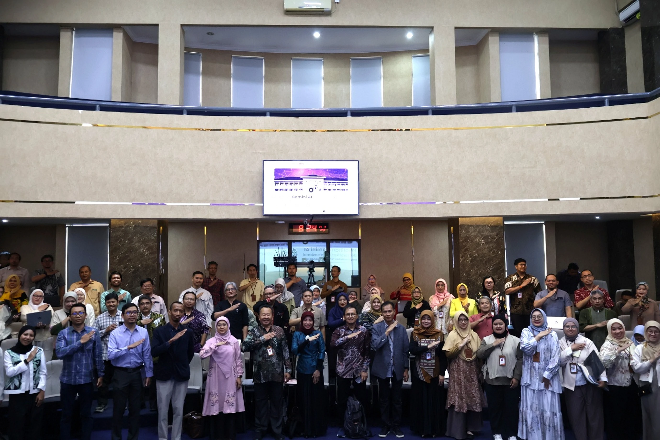 Pelatihan Gemini AI Bersertifikat Internasional bagi dosen dan tenaga kependidikan FPBS UPI