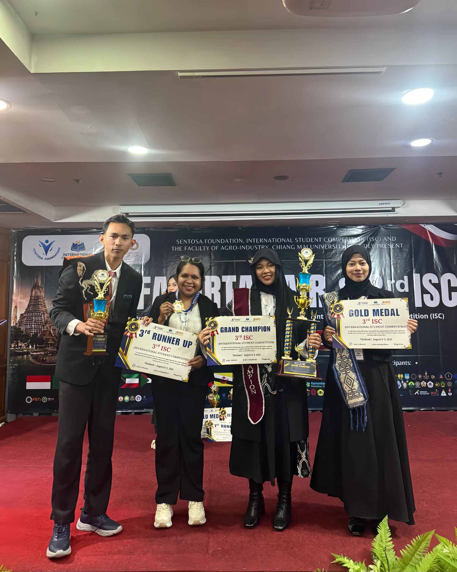 FPBS UPI student team GENWISE receiving awards at the 3rd International Student Competition in Bangkok, Thailand